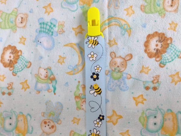 Bee pacifier clip