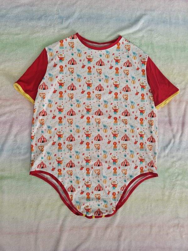 Carnival onesie 50" - Image 3